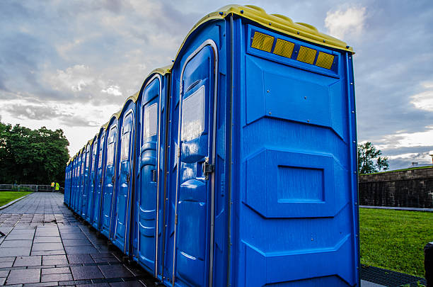 Best Emergency porta potty rental  in Leetonia, OH